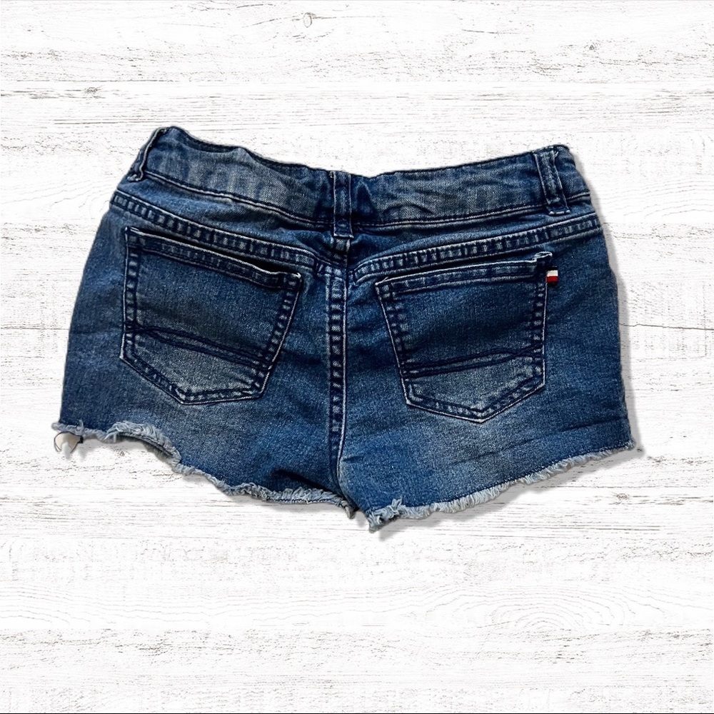 Tommy Hilfiger Denim Jean Shorts Girls size 8 - Picture 2 of 4